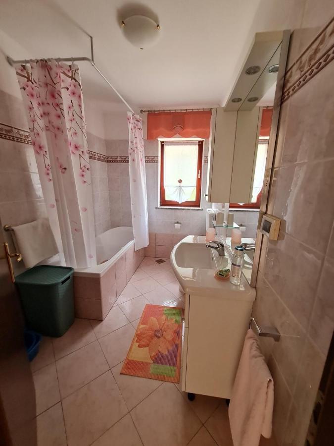 Apartment Ornela ウマグ エクステリア 写真